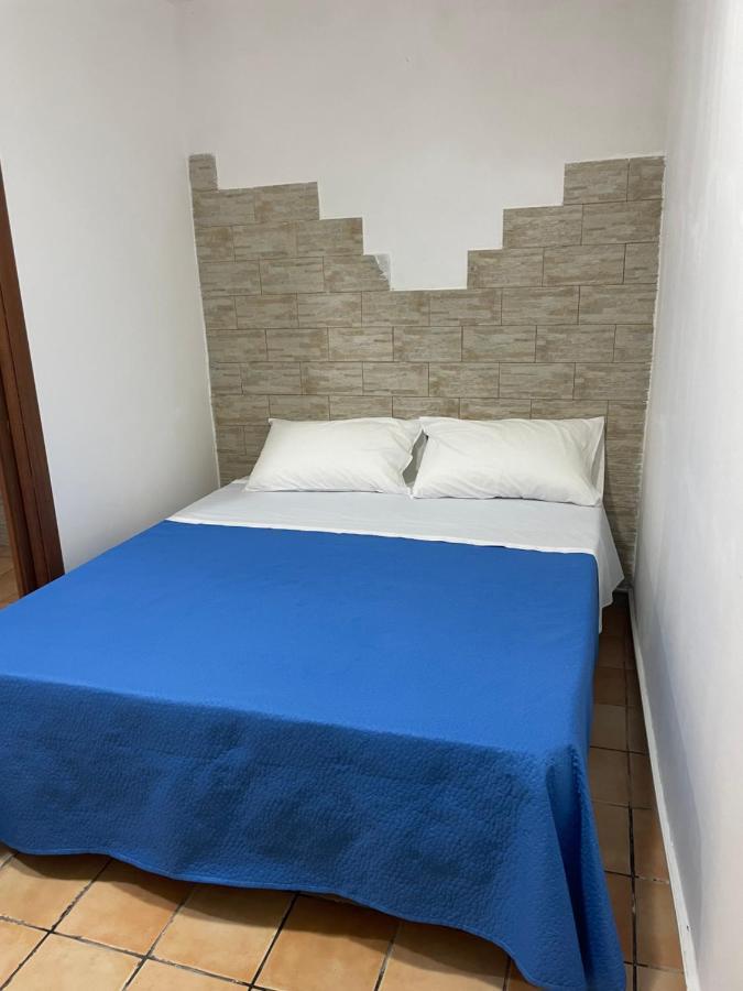Le Suite Di Ginevra Naples Exterior photo